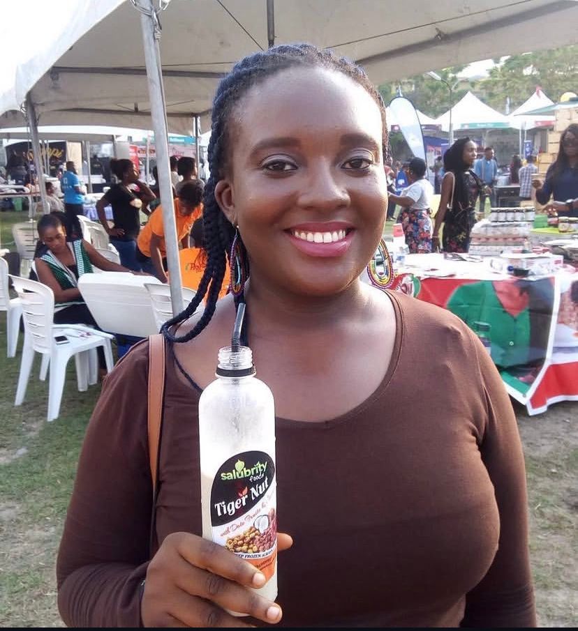 ef6cbb54 fbfb 4215 b6e5 cfedb3931567